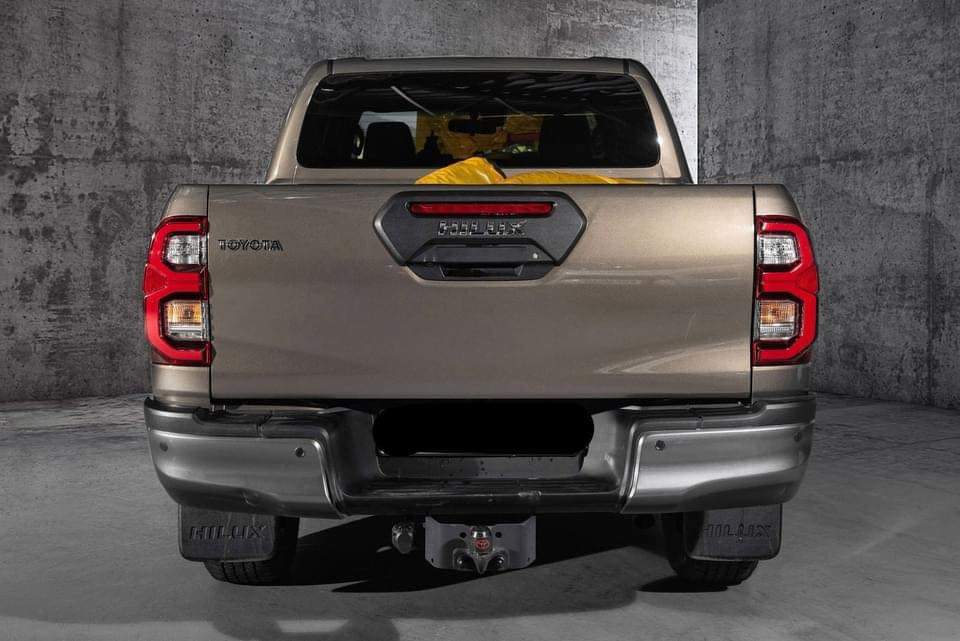 Toyota HiLux – Image 3
