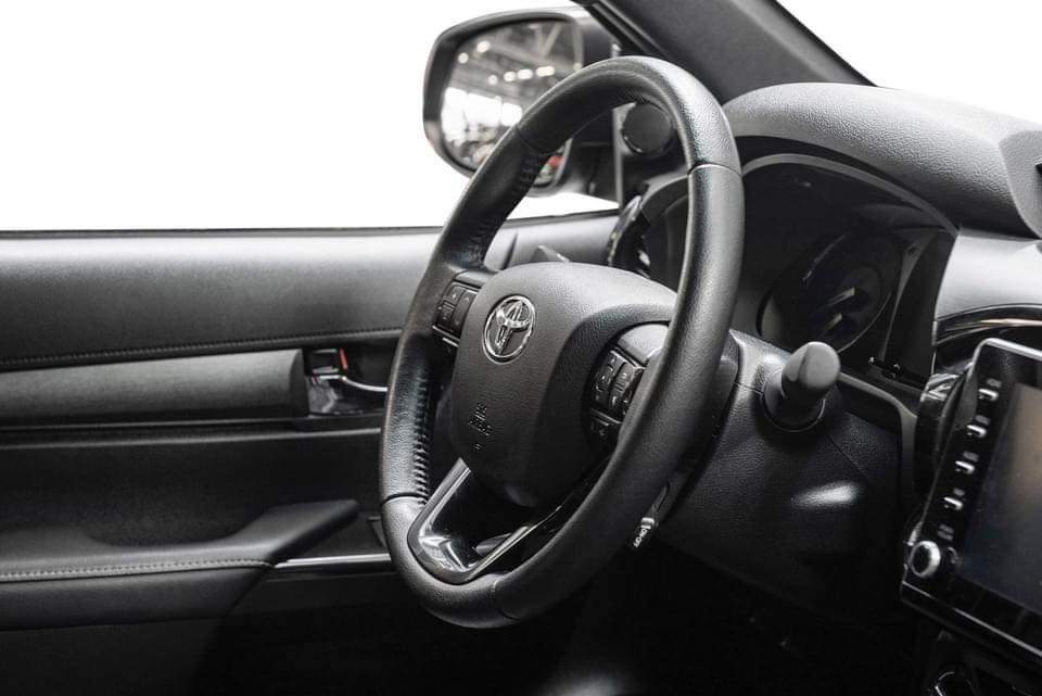 Toyota HiLux – Image 23