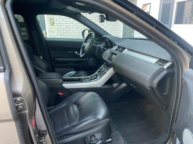 Range Rover Evoque – Image 11