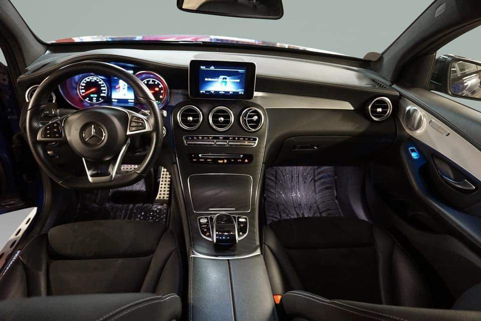 Mercedes-Benz GLC 350e – Image 26