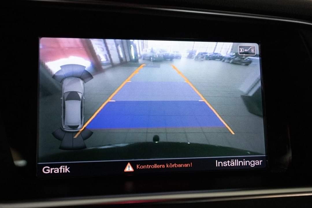 Audi SQ5 – Image 18