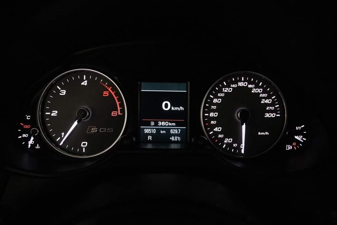 Audi SQ5 – Image 22