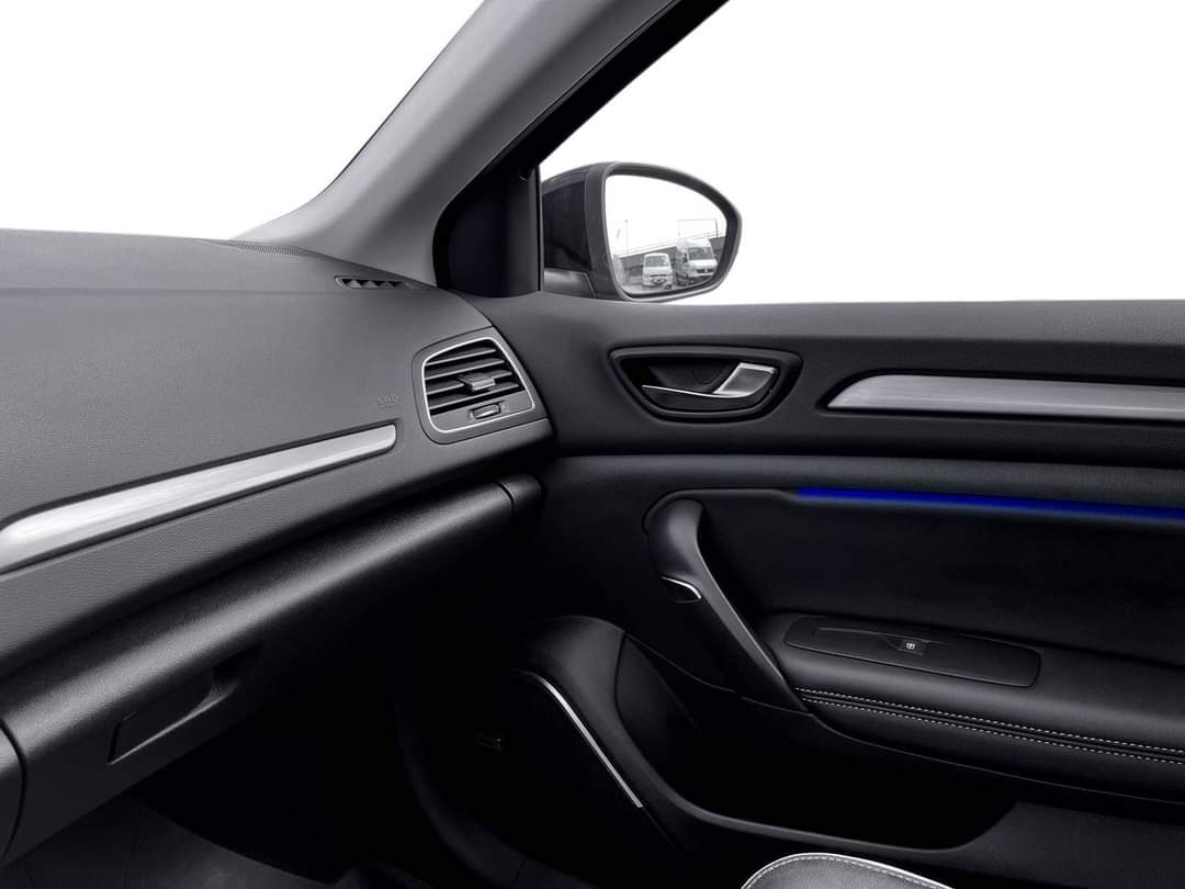 Renault Mégane – Image 21