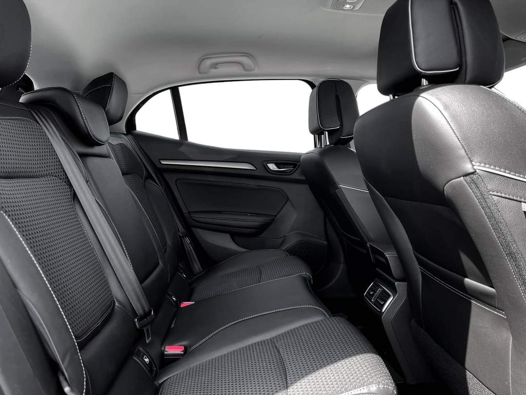 Renault Mégane – Image 25