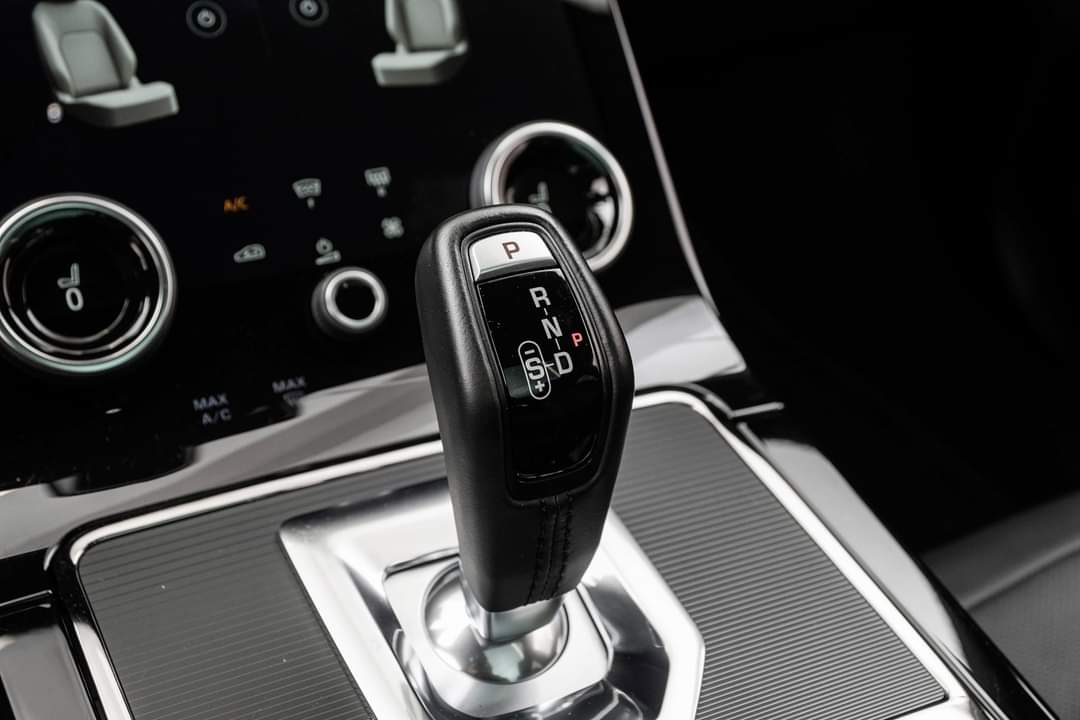 Range Rover Evoque – Image 16