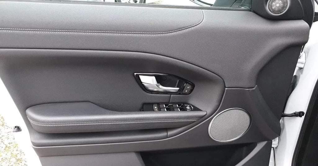 Range Rover Evoque – Image 11