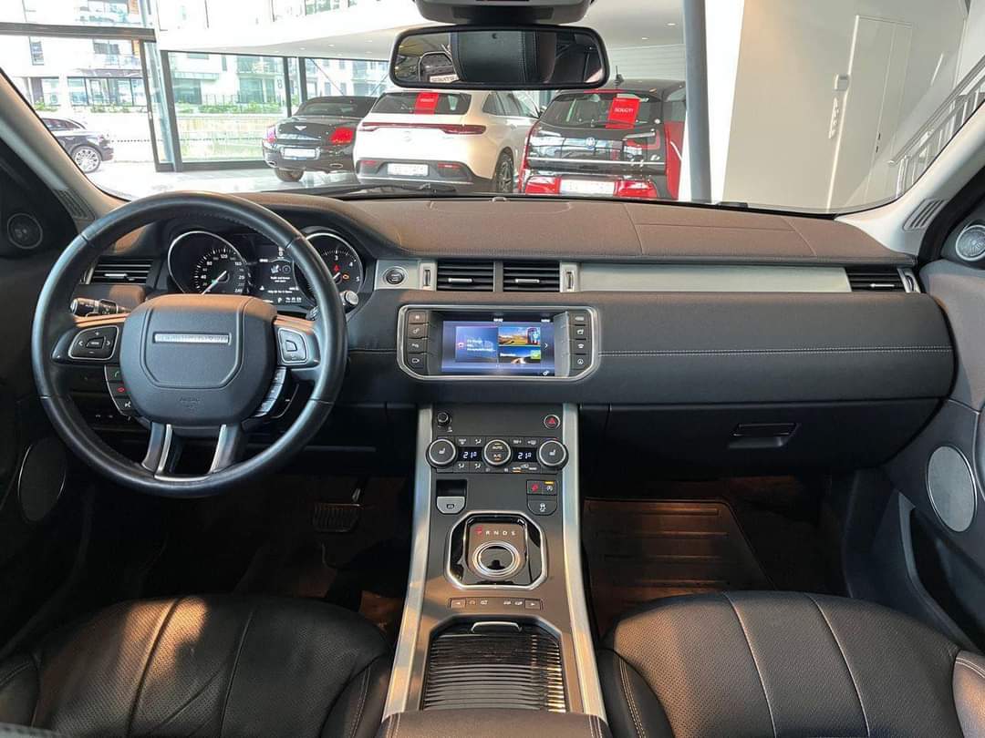 Range Rover Evoque – Image 9