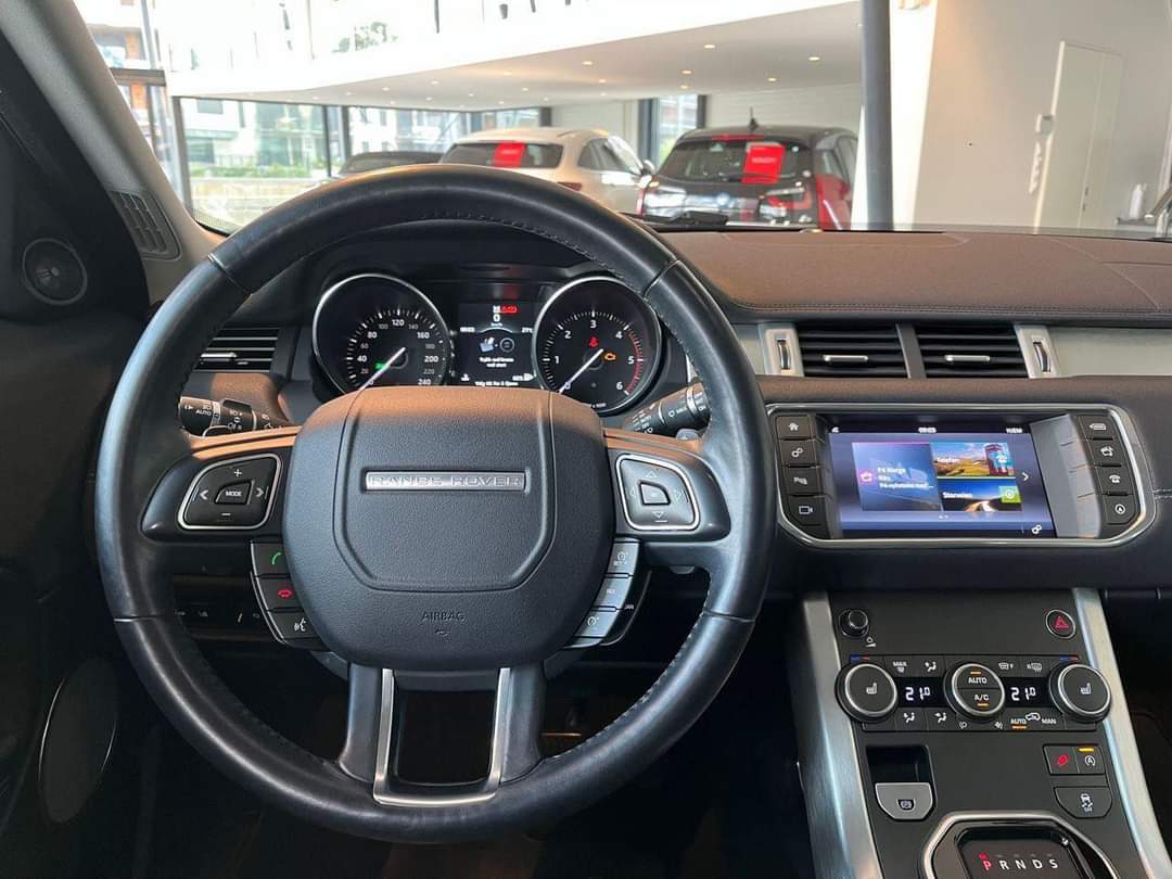 Range Rover Evoque – Image 12