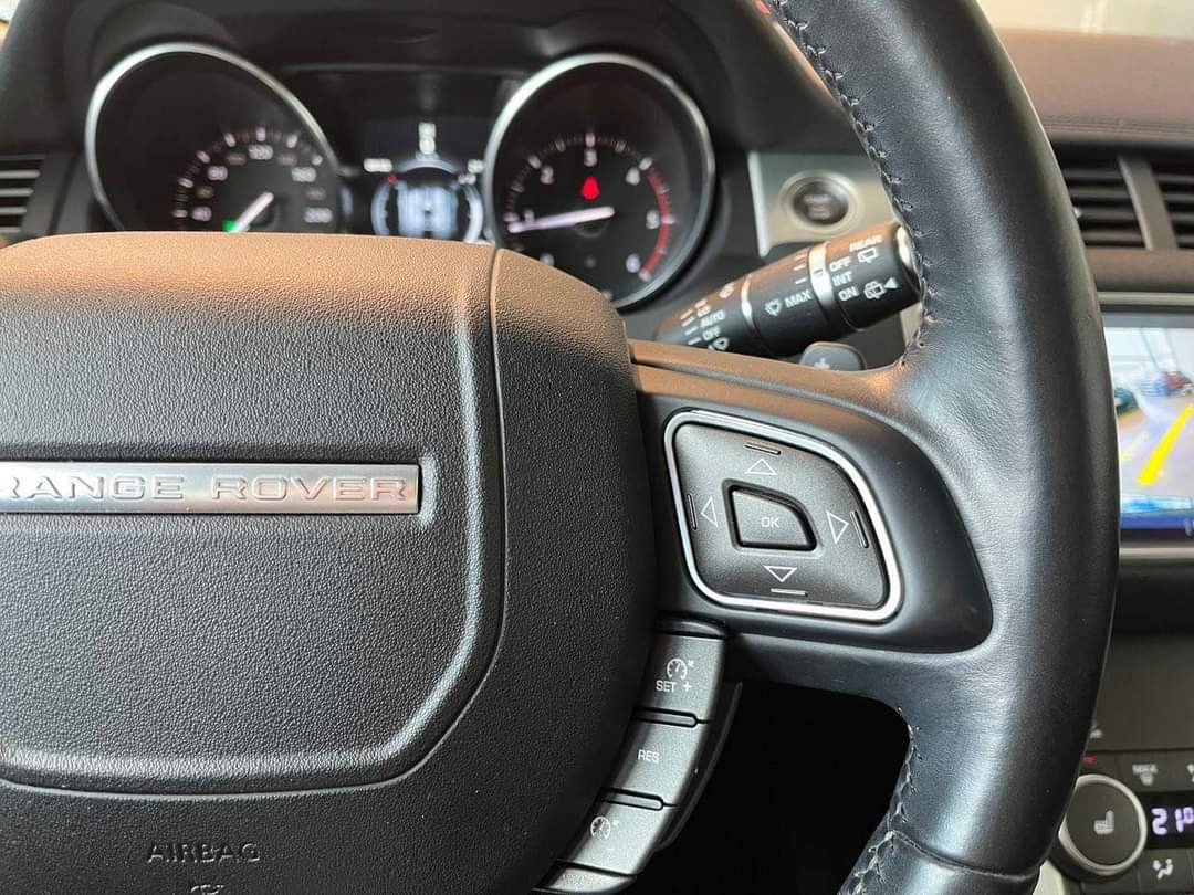 Range Rover Evoque – Image 16