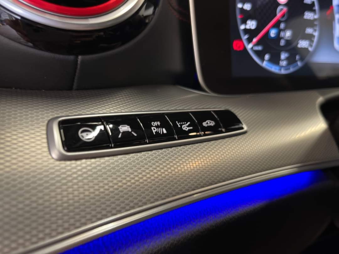 Mercedes-Benz Classe E BRABUS – Image 20