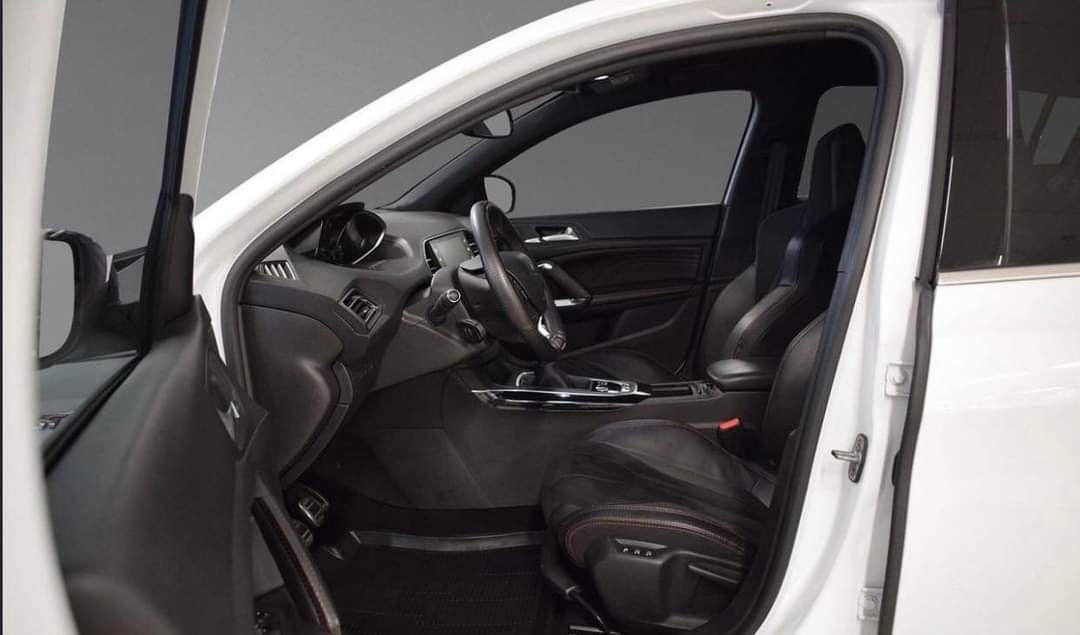 Peugeot 308 SW GTi sport – Image 13