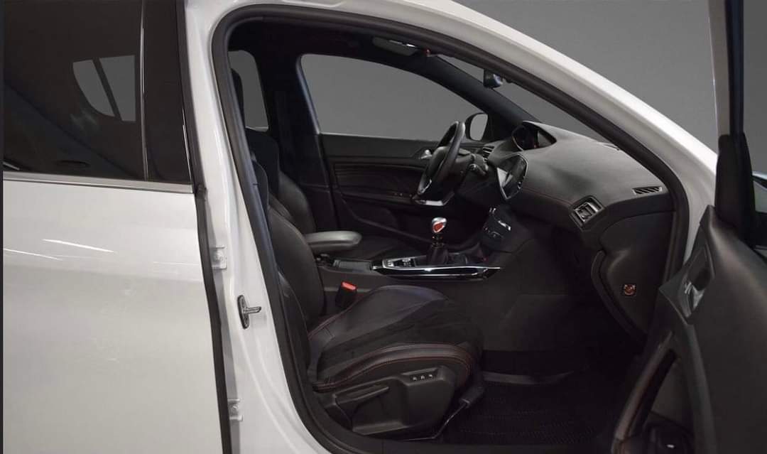 Peugeot 308 SW GTi sport – Image 15