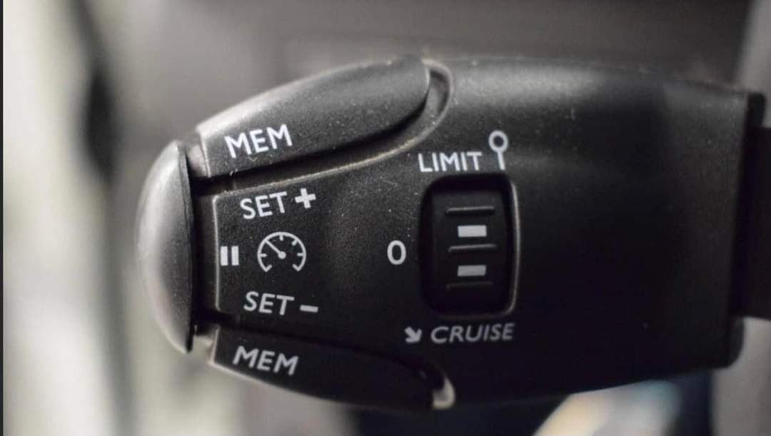 Peugeot 308 SW GTi sport – Image 25