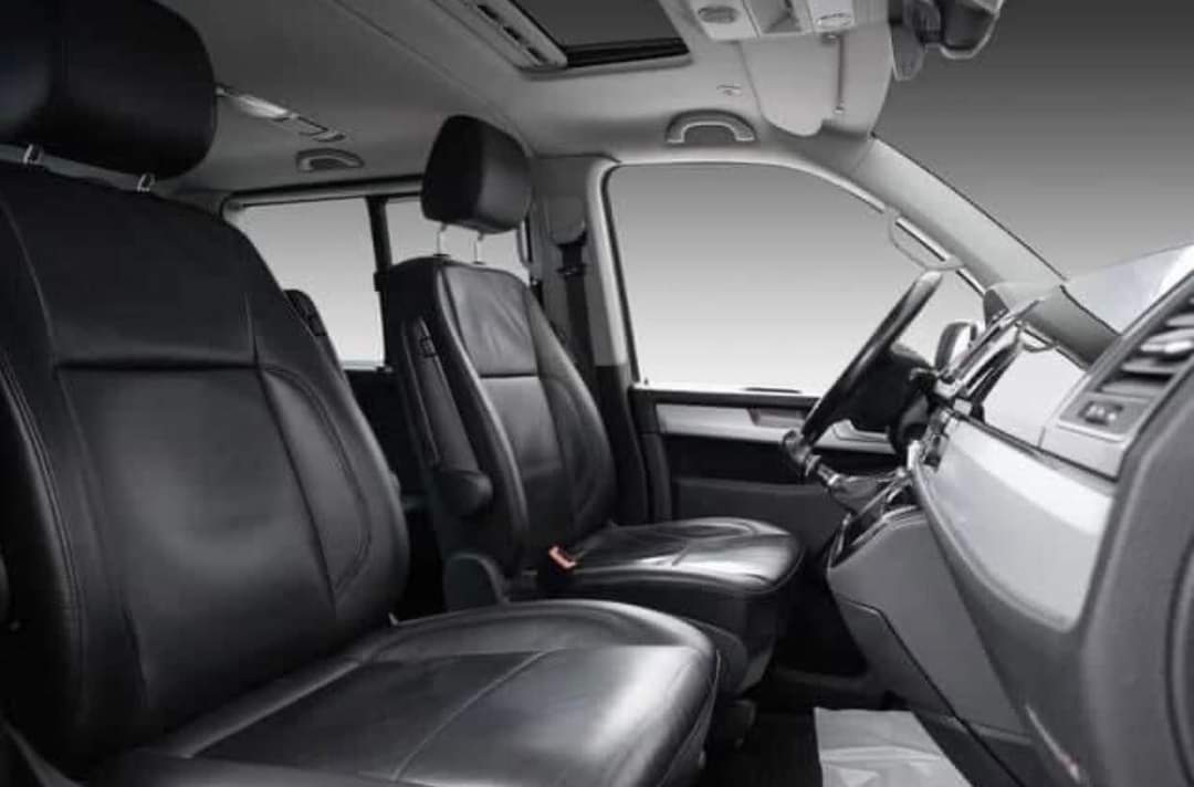 Volkswagen Caravelle – Image 13