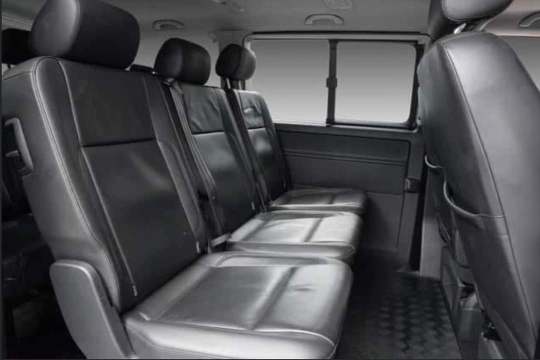 Volkswagen Caravelle – Image 15