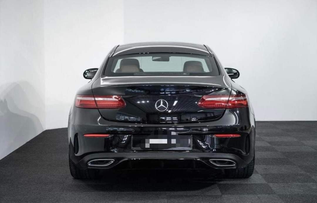 Mercedes-Benz E-Classe 200 Coupé AMG – Image 7