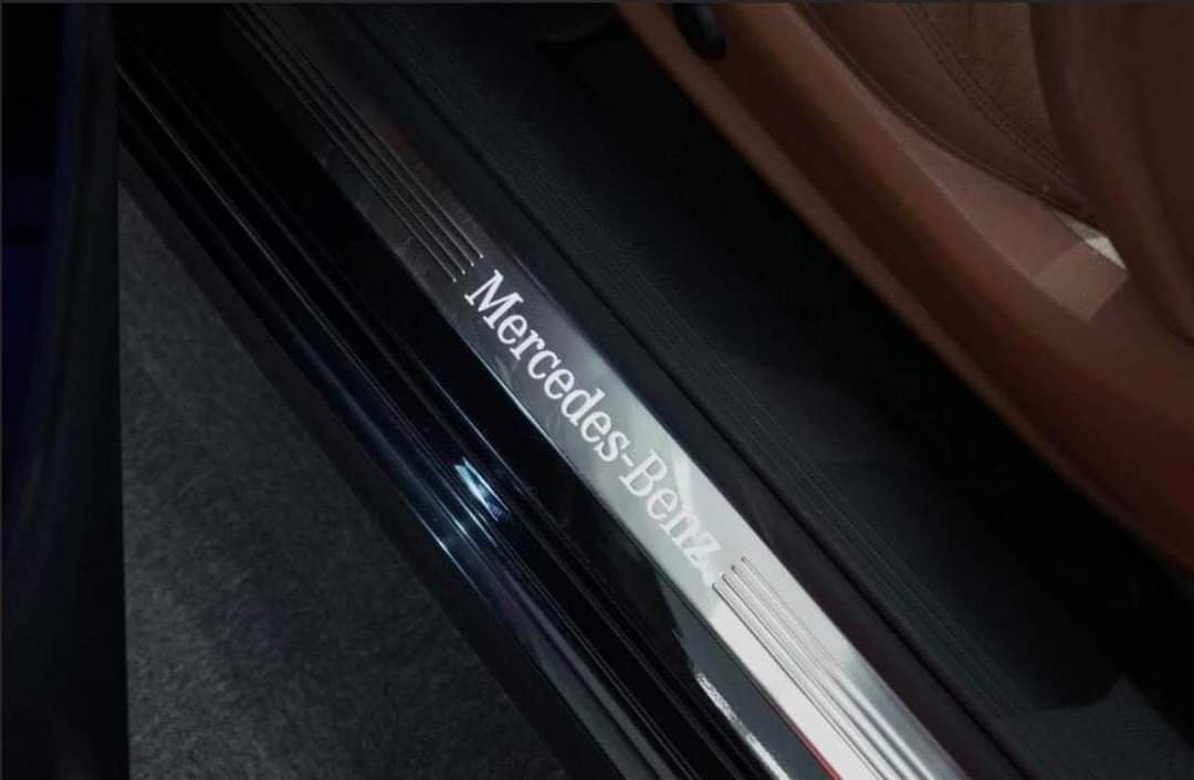 Mercedes-Benz E-Classe 200 Coupé AMG – Image 17