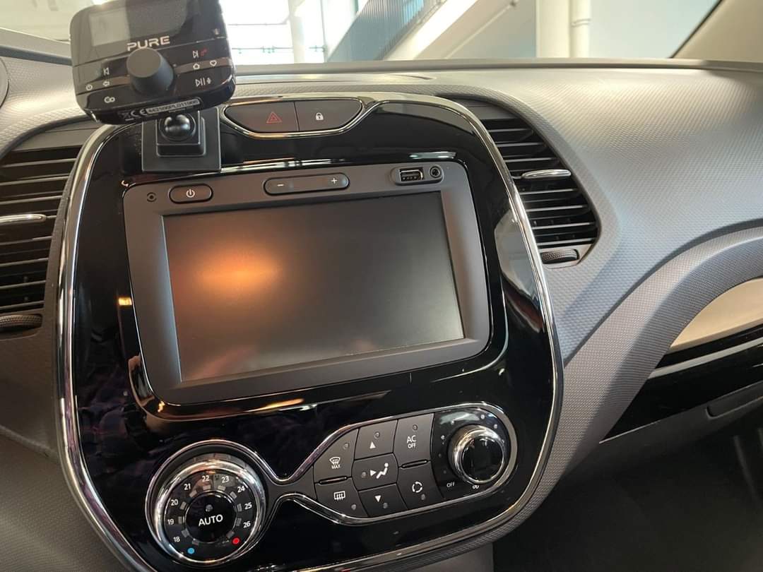 Renault Captur TCe 90 – Image 15