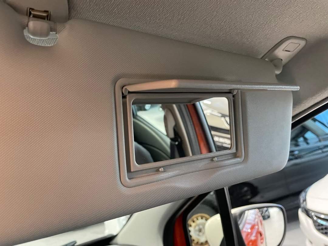 Renault Captur TCe 90 – Image 22