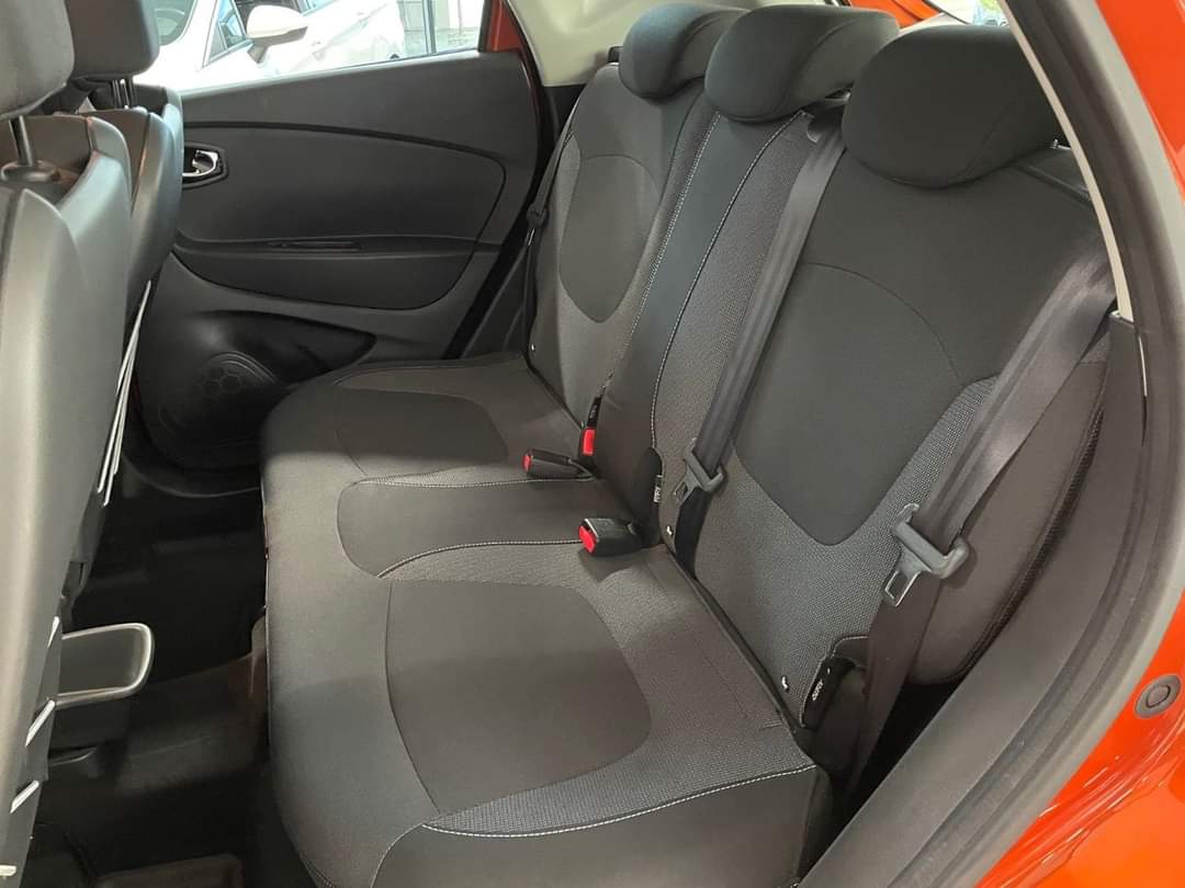 Renault Captur TCe 90 – Image 26