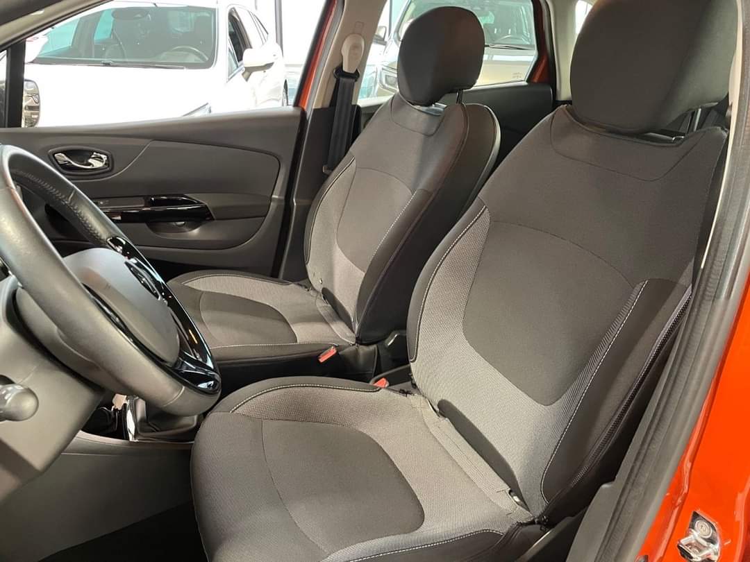 Renault Captur TCe 90 – Image 31