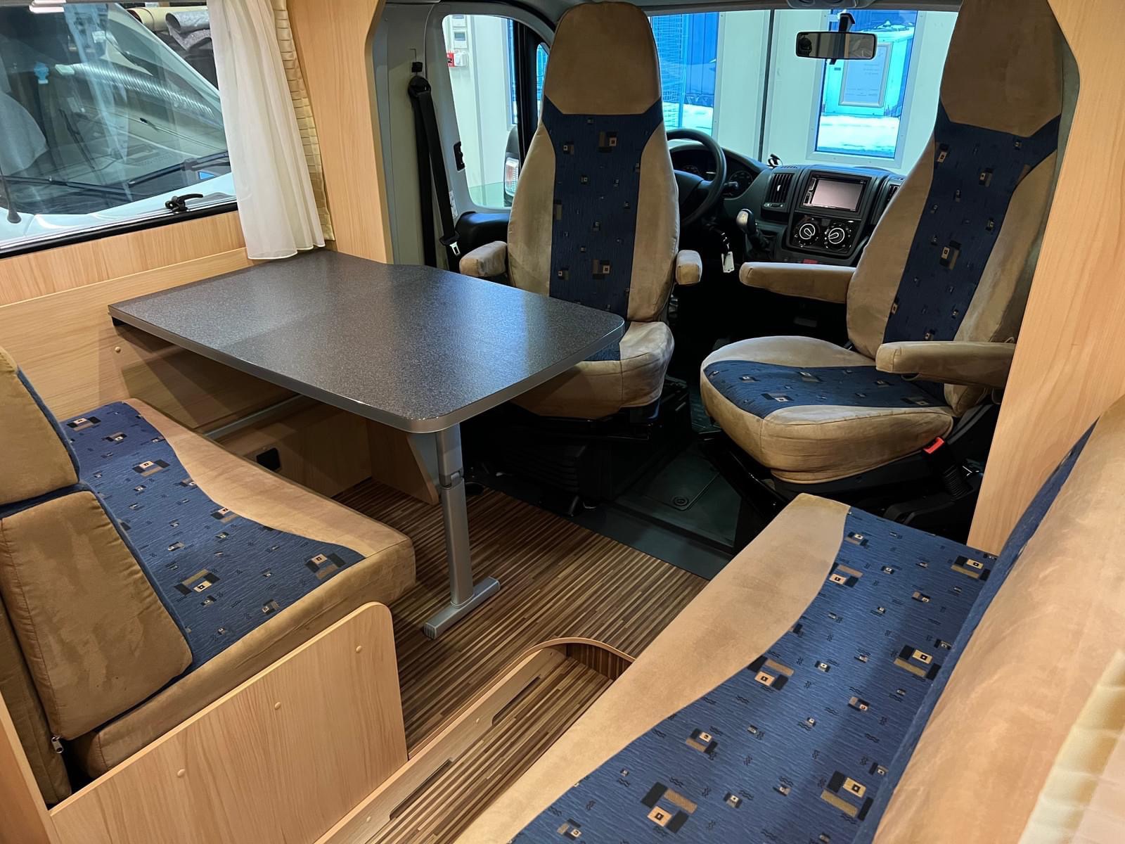 Camping-car Sunlight T67 148 ch. Distributeur automatique. – Image 16