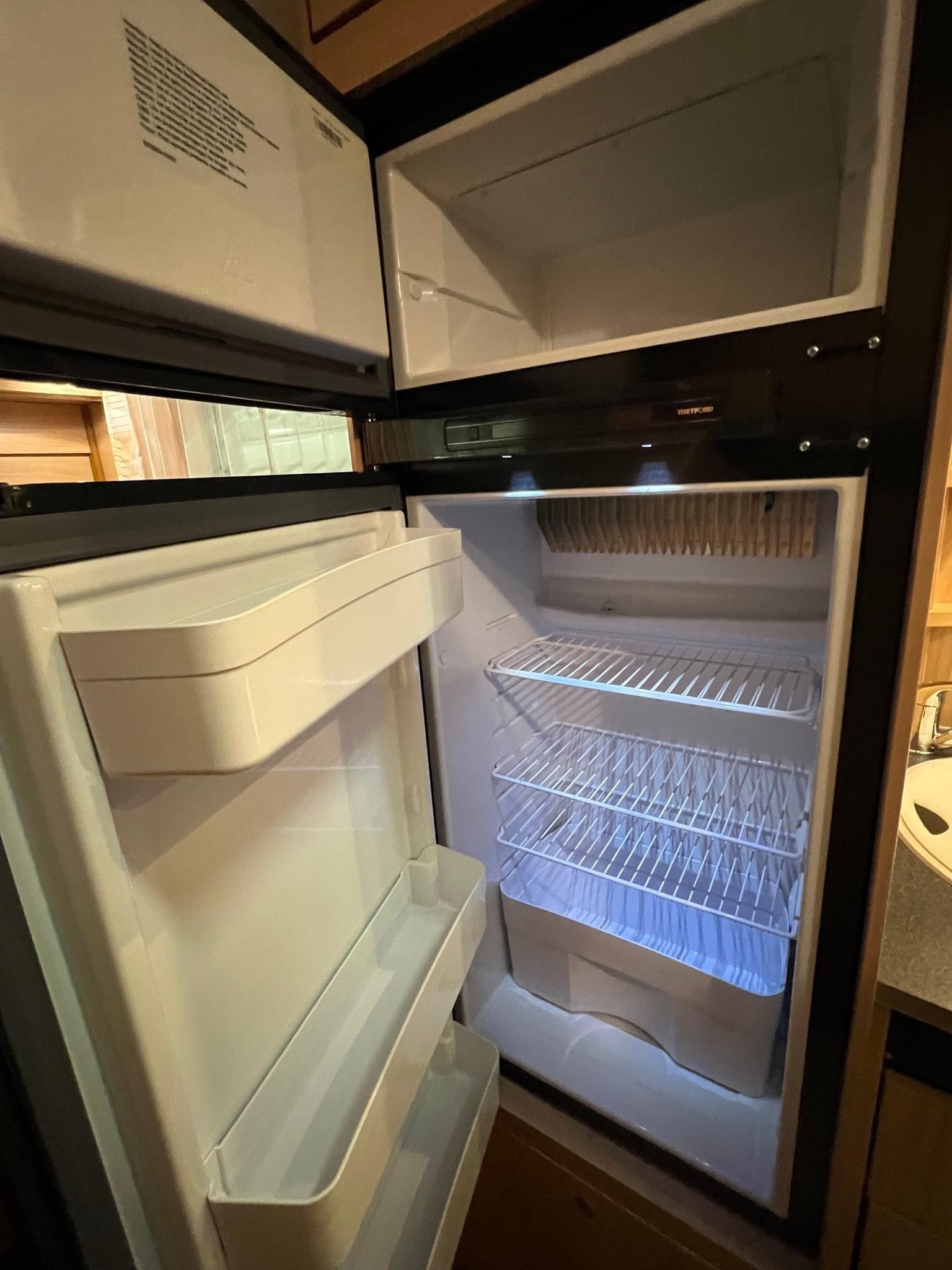 Camping-car Sunlight T67 148 ch. Distributeur automatique. – Image 27