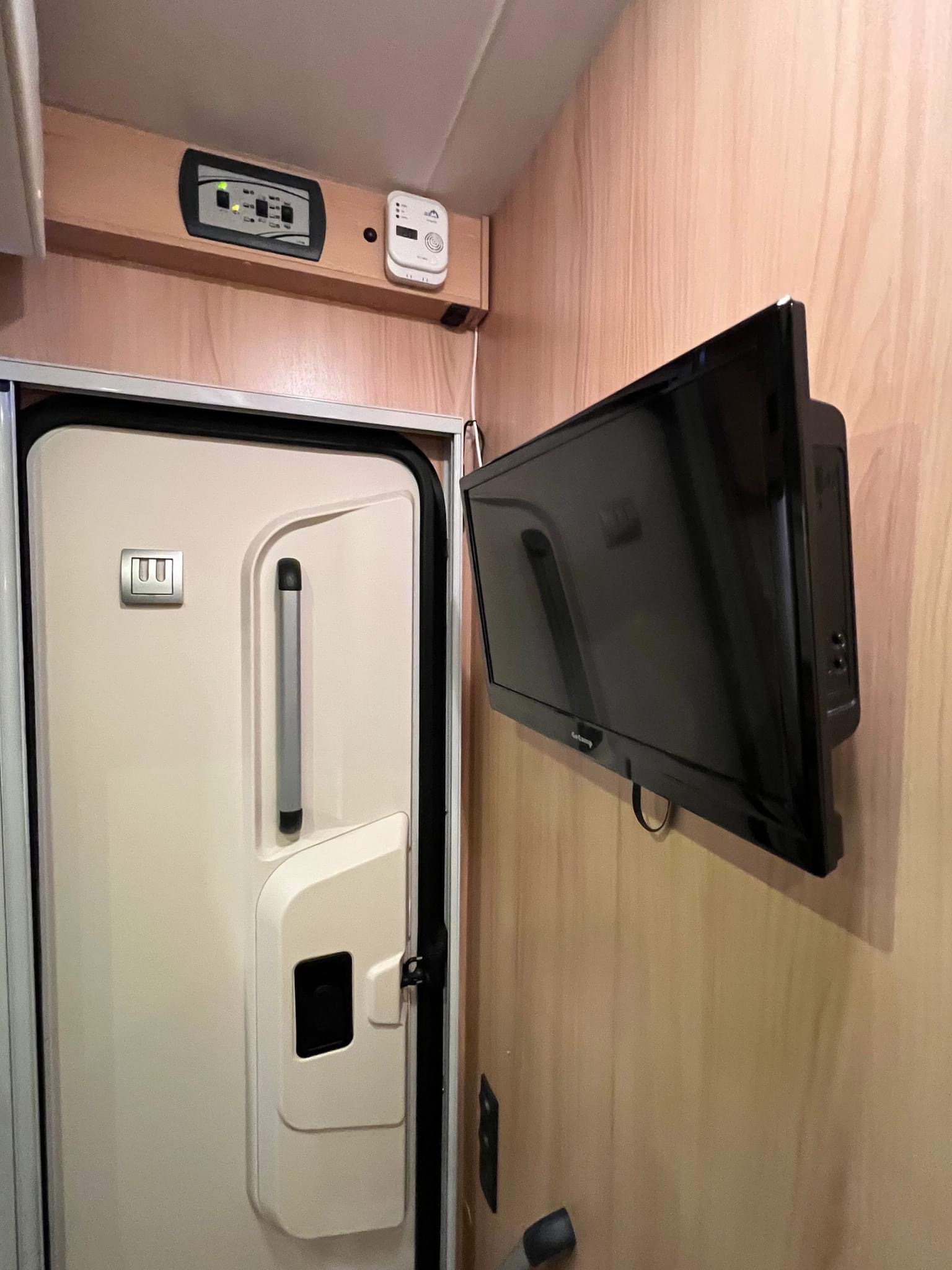 Camping-car Sunlight T67 148 ch. Distributeur automatique. – Image 28