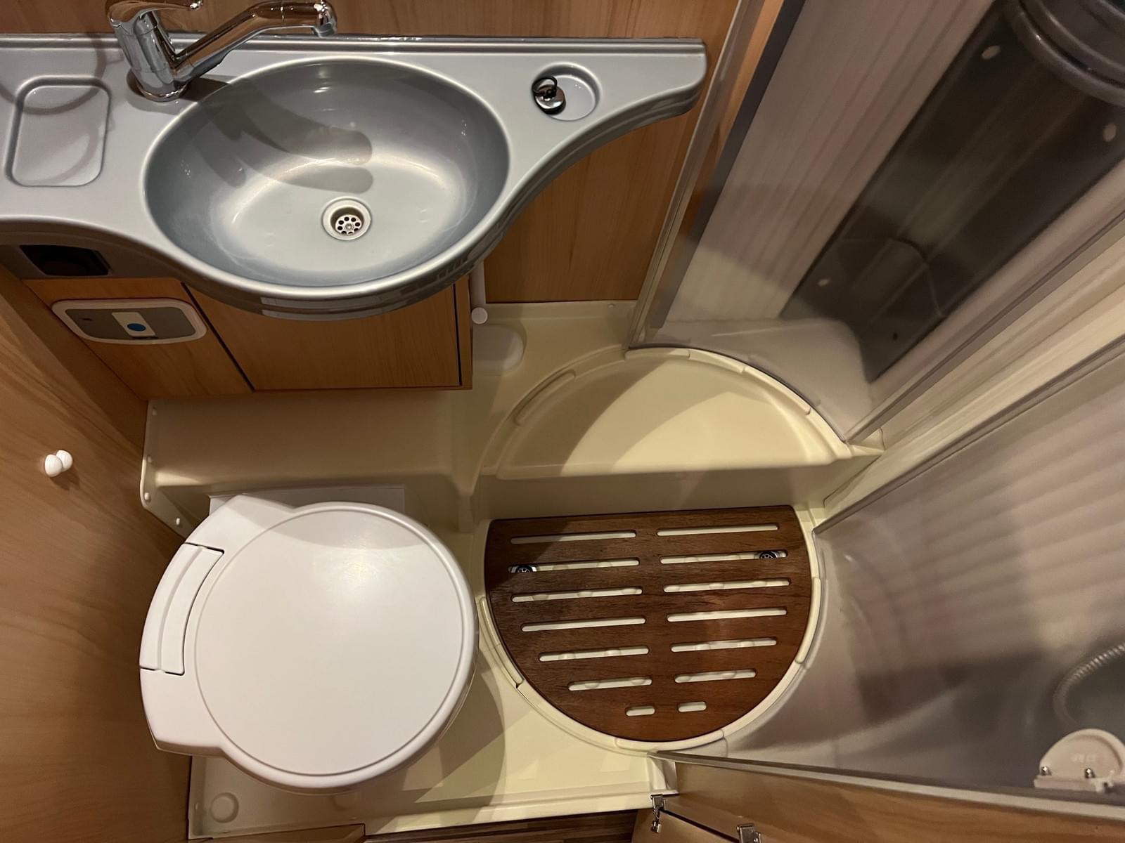 Camping-car Sunlight T67 148 ch. Distributeur automatique. – Image 31