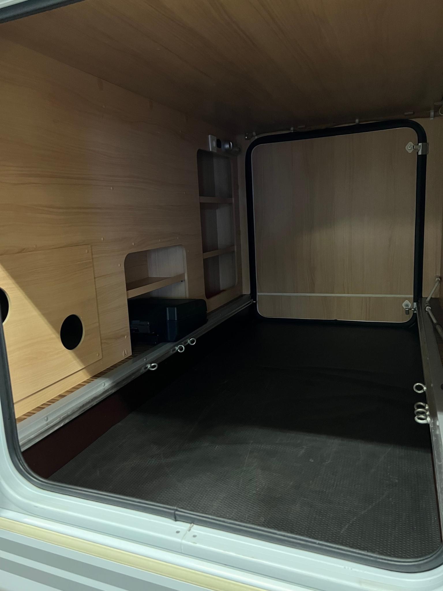 Camping-car Sunlight T67 148 ch. Distributeur automatique. – Image 47