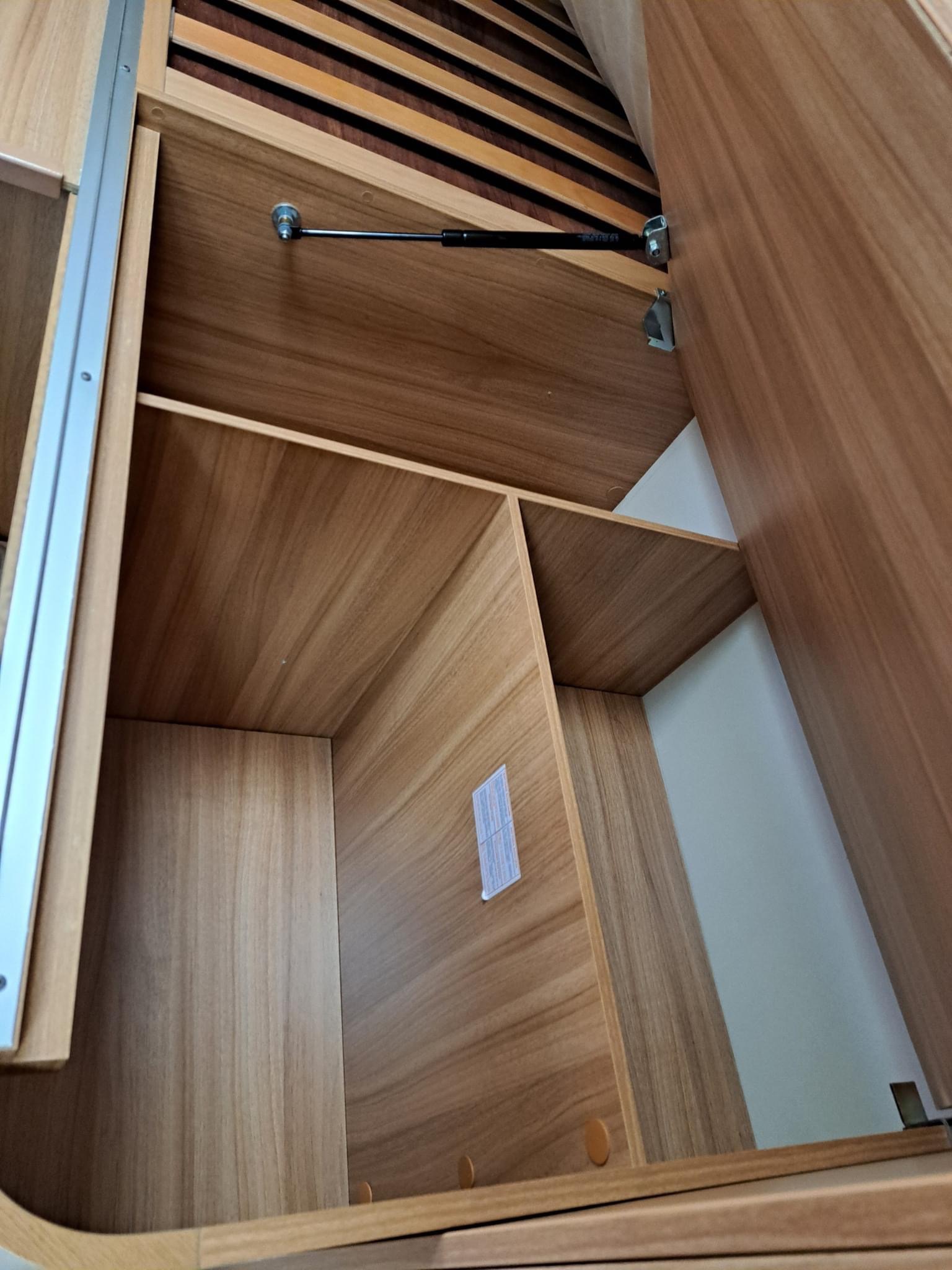 Camping-car Challenger Genesis 68 – Image 30