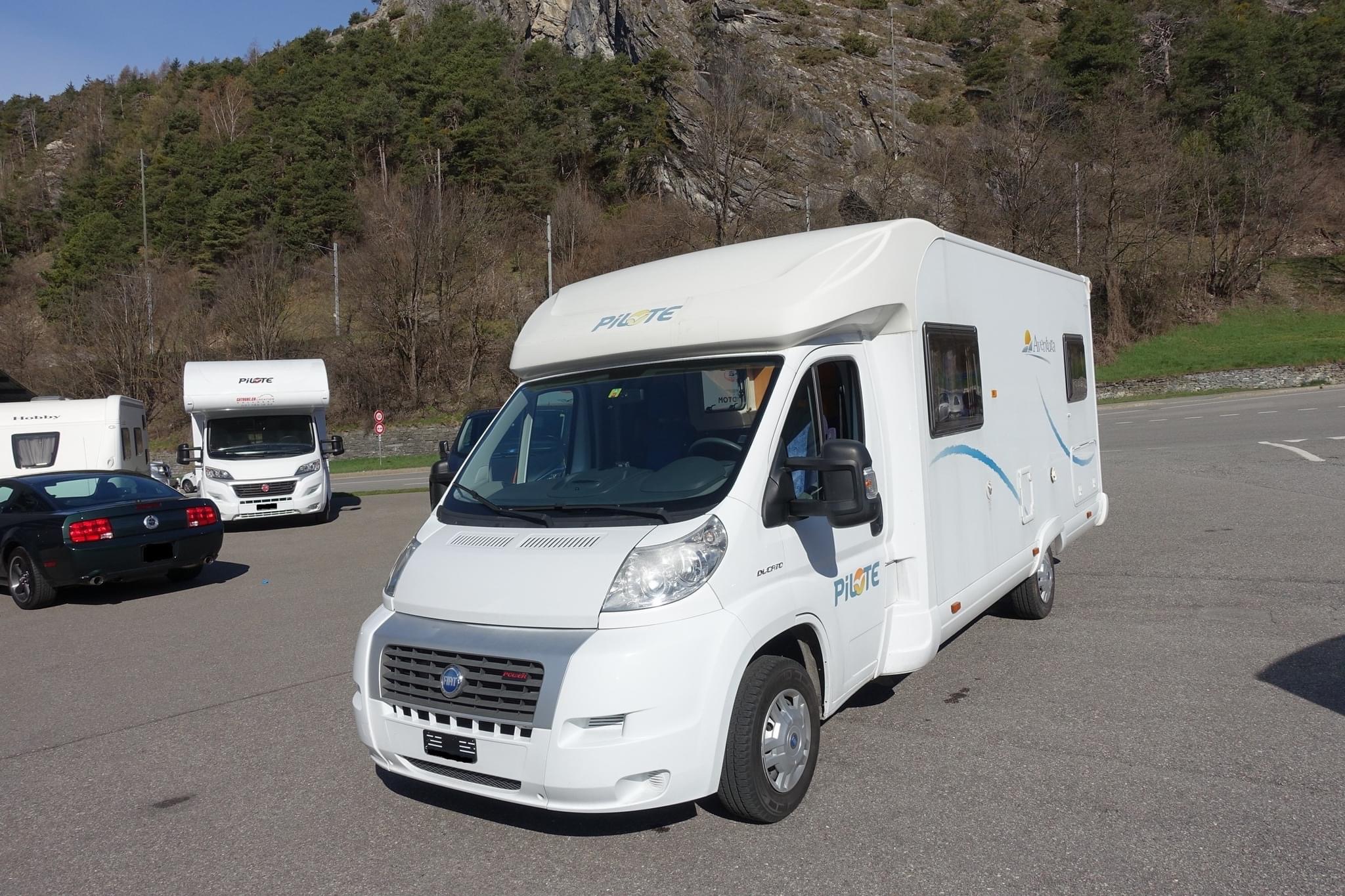 Camping-car FIAT Ducato Bürstner Pilot 710 T JA
