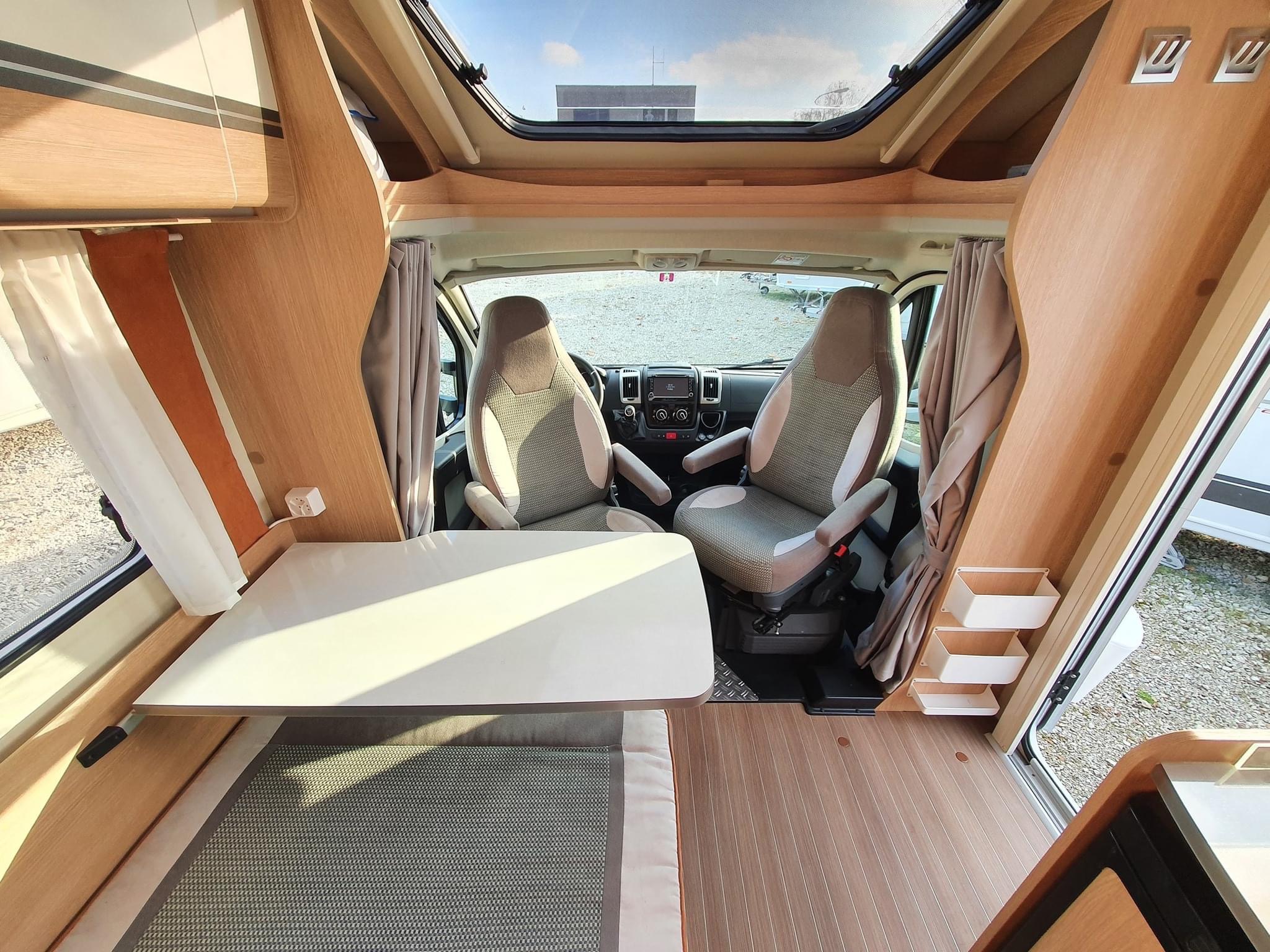 ORANGECAMP - Fiat Ducato Capron (camping-car) – Image 11