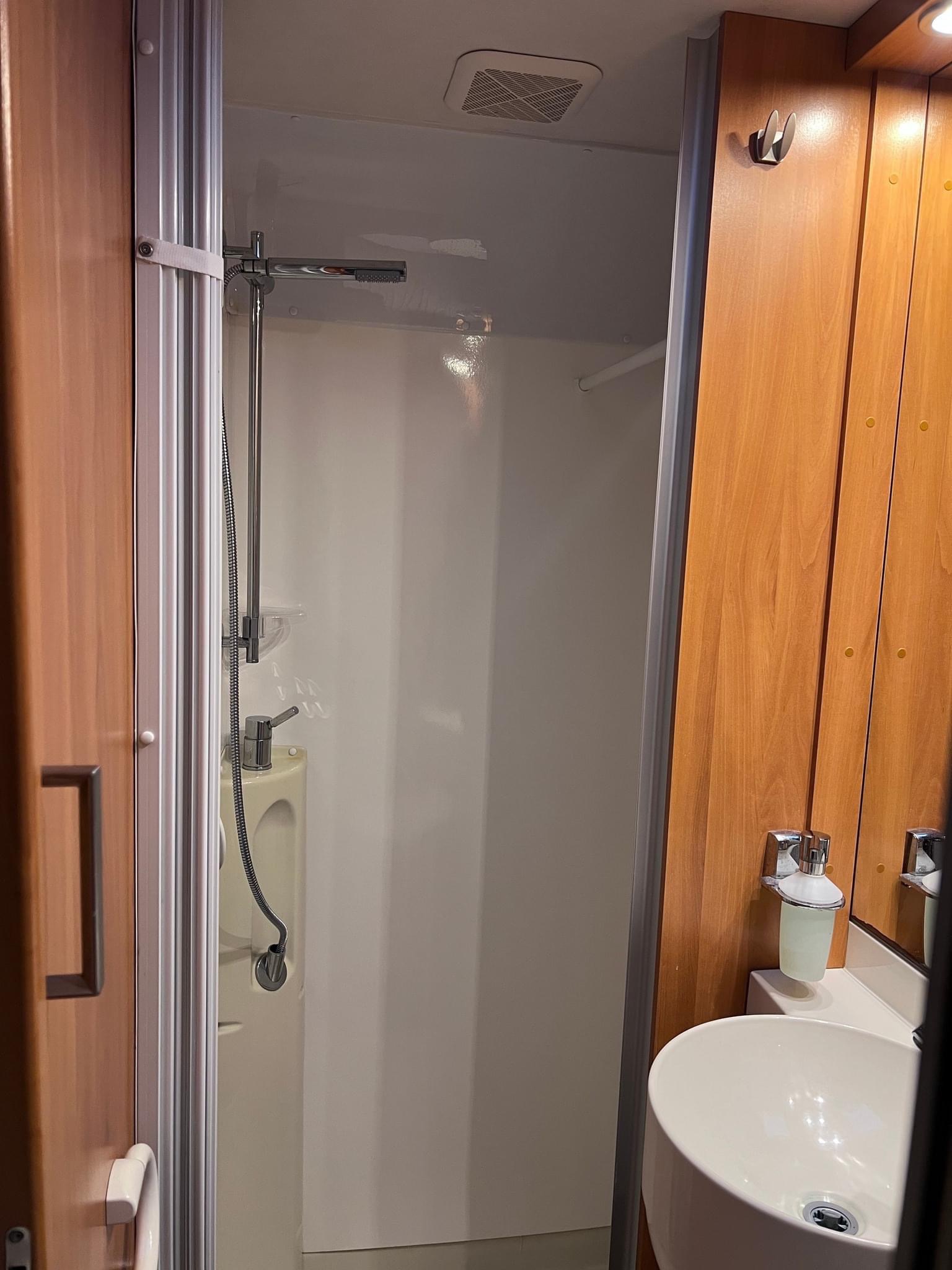 Hymer B654SL*Climatisation*Solaire*Lithium*onduleur*auvent* – Image 47