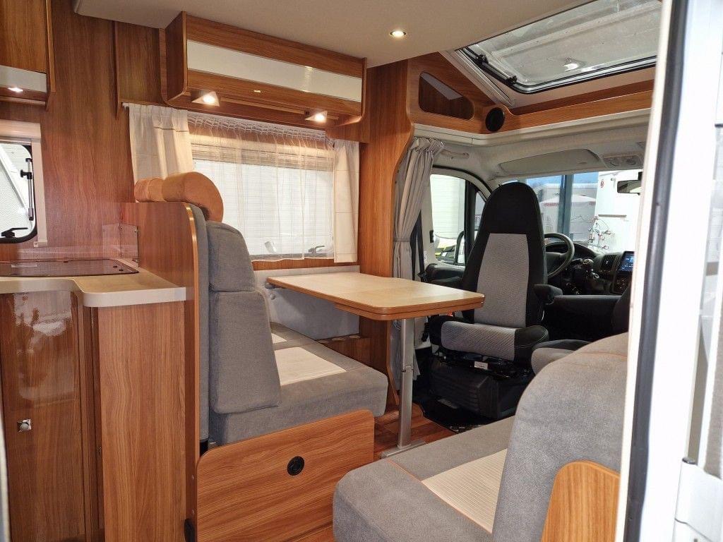 Dethleffs Magic Edition T 7151 QUEENBED – Image 13