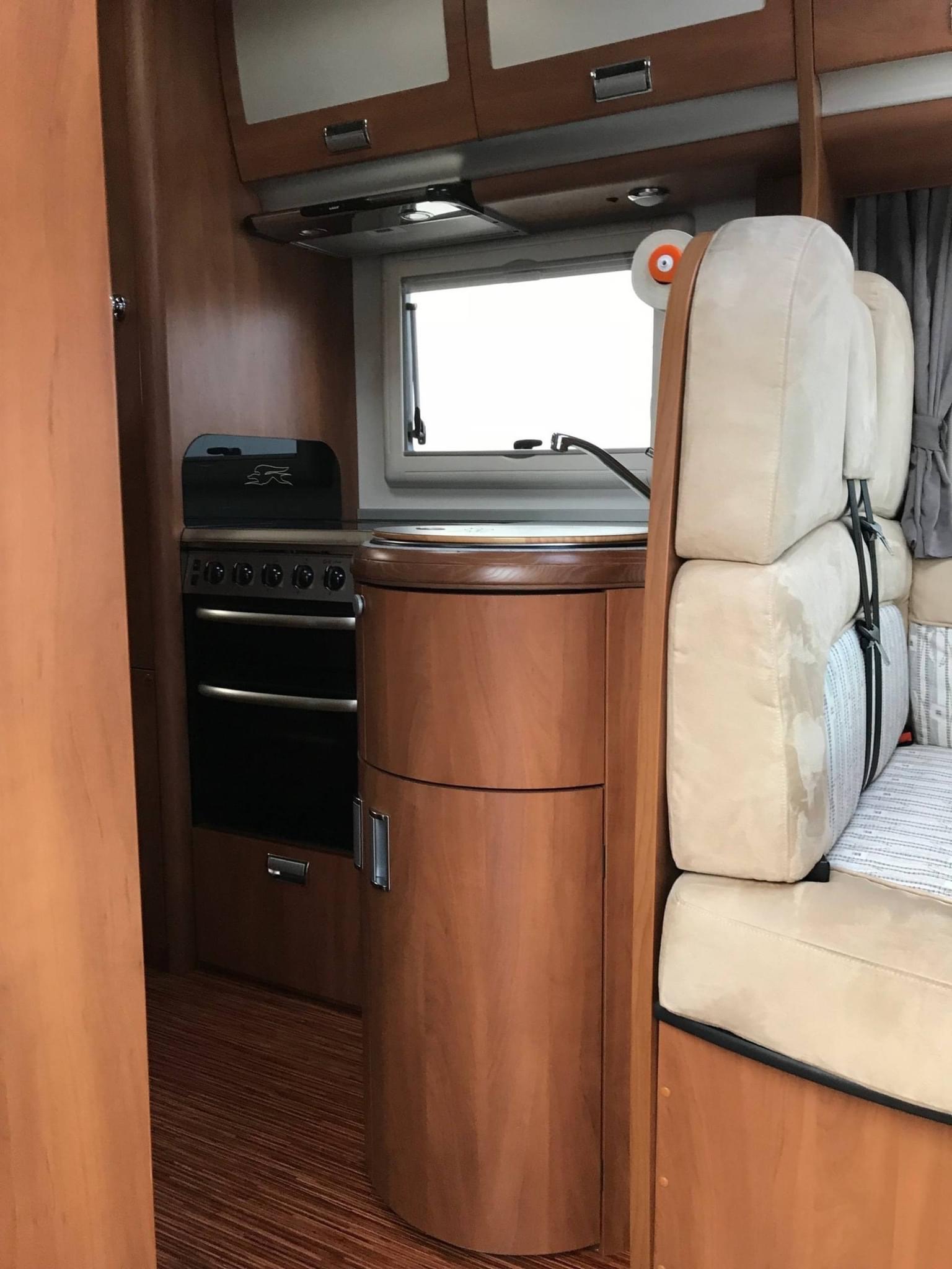 Laika Rexosline Motorhome 720 – Image 7