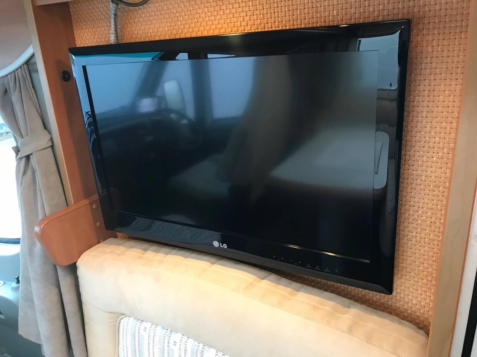 Laika Rexosline Motorhome 720 – Image 9