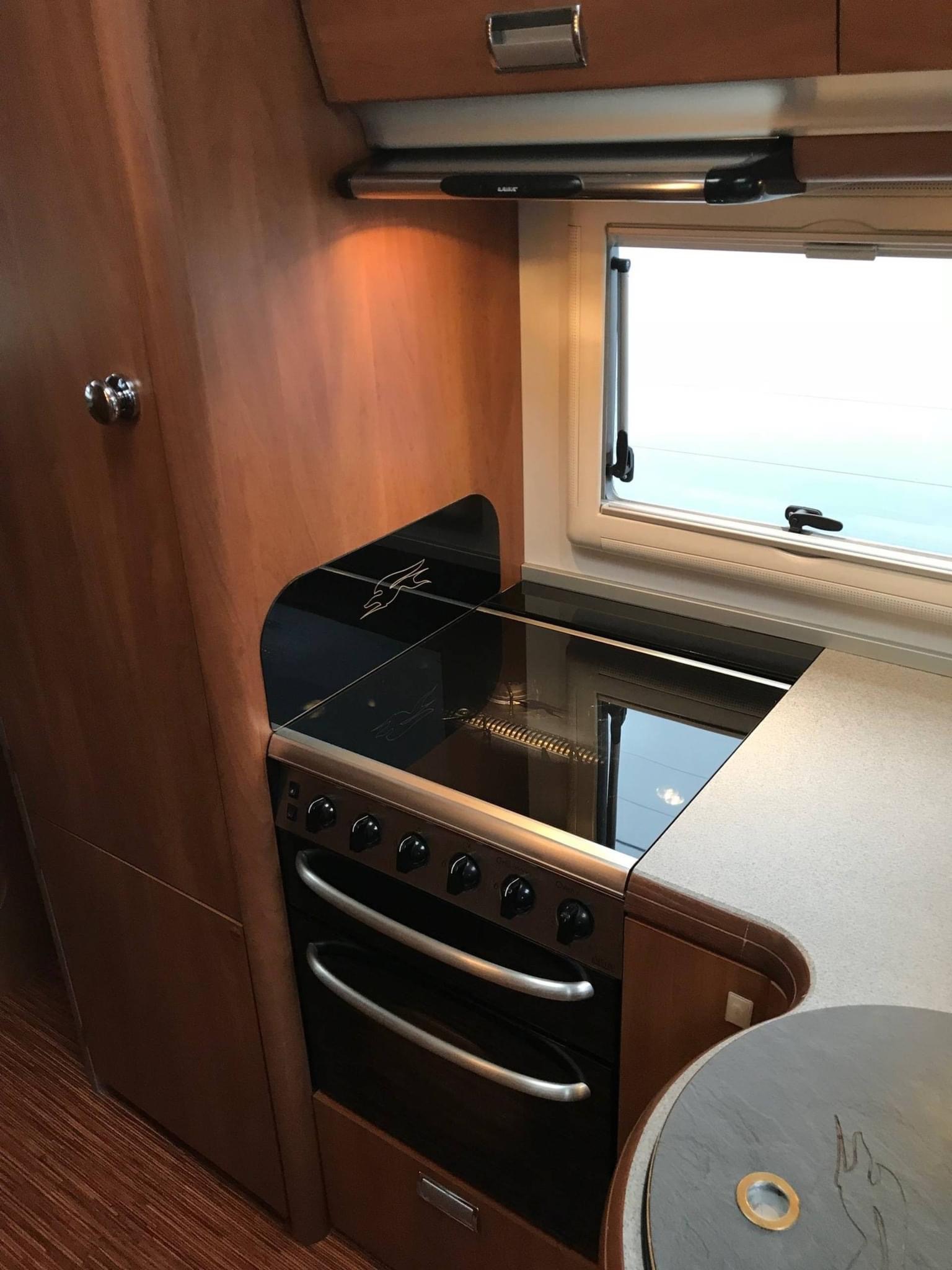 Laika Rexosline Motorhome 720 – Image 18