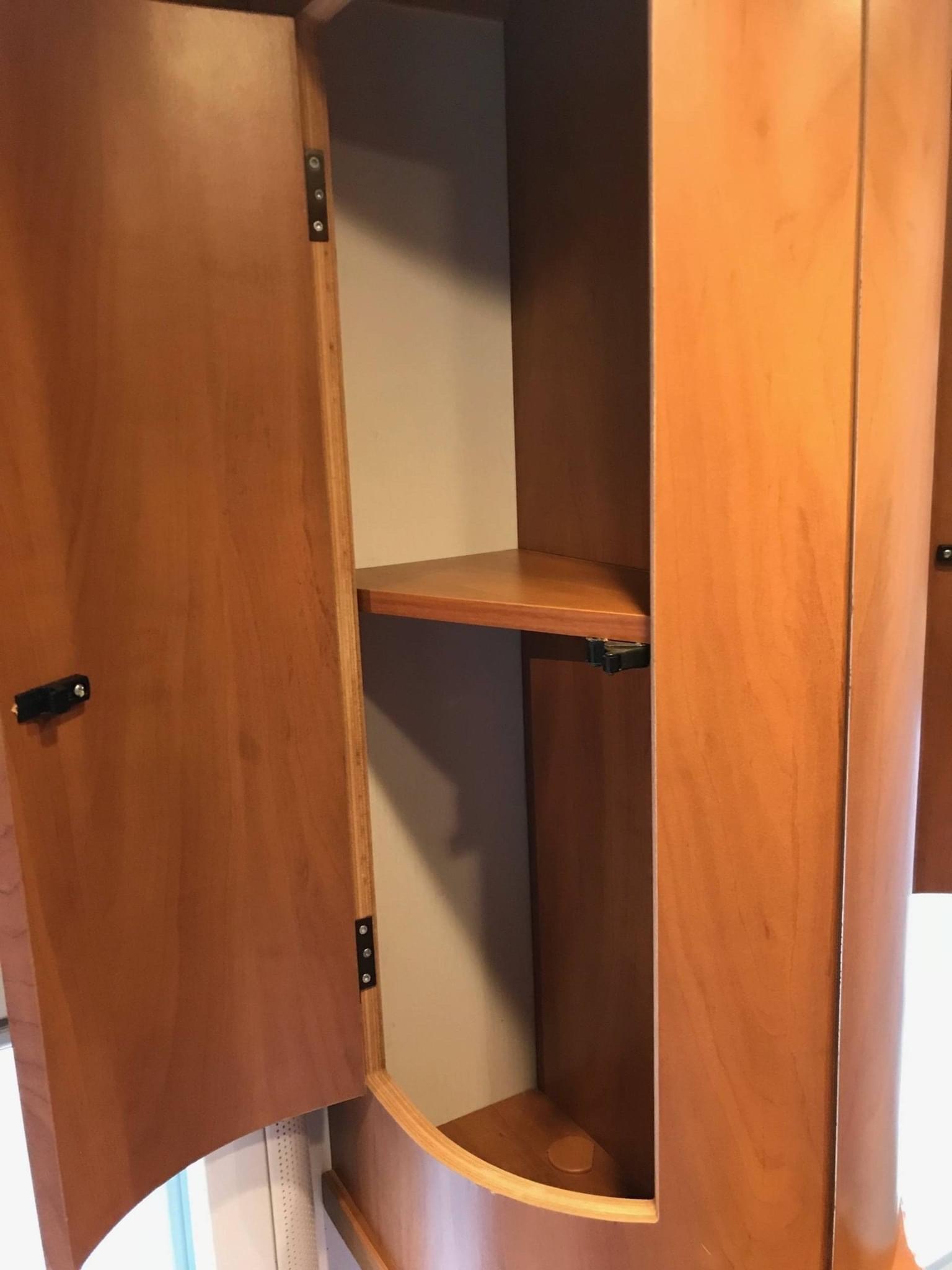 Laika Rexosline Motorhome 720 – Image 30