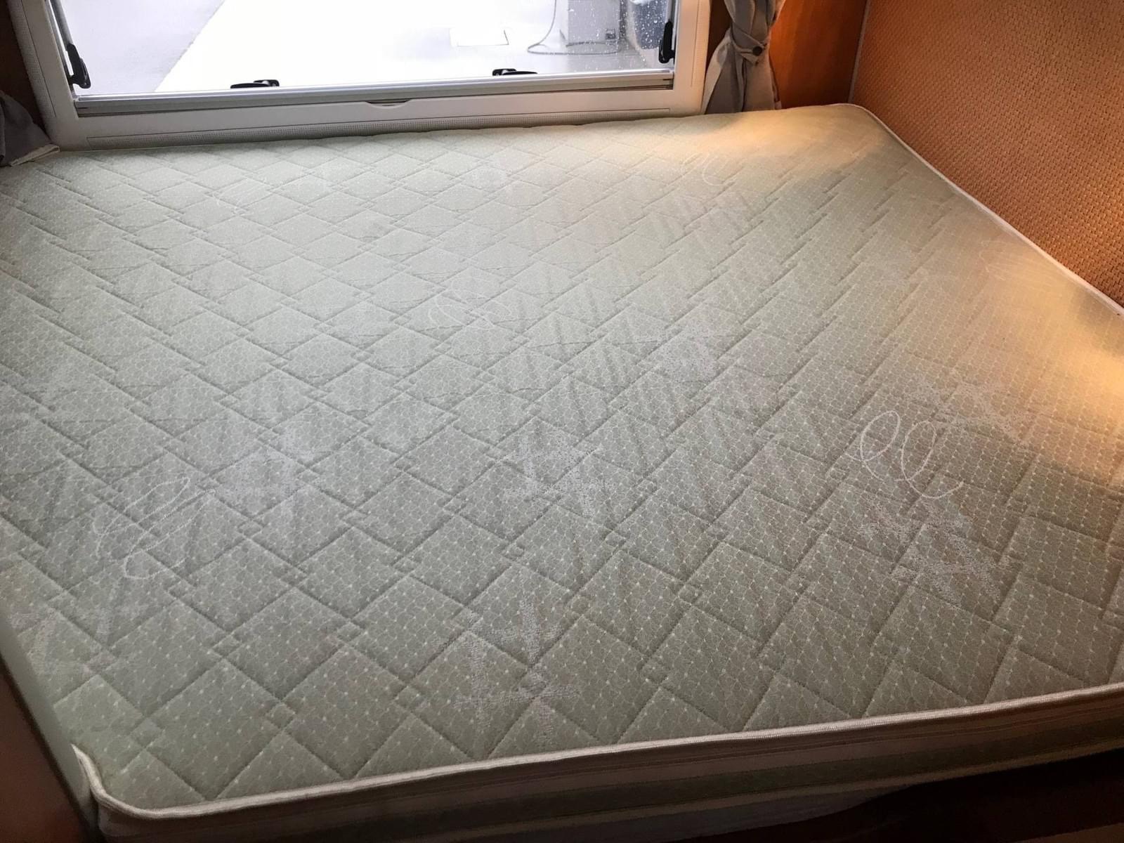 Laika Rexosline Motorhome 720 – Image 31