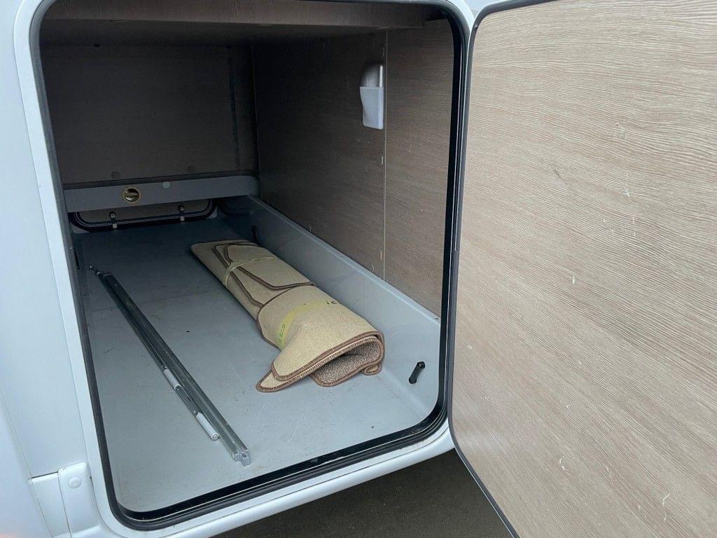 Pilote I069XLC (camping-car) – Image 7