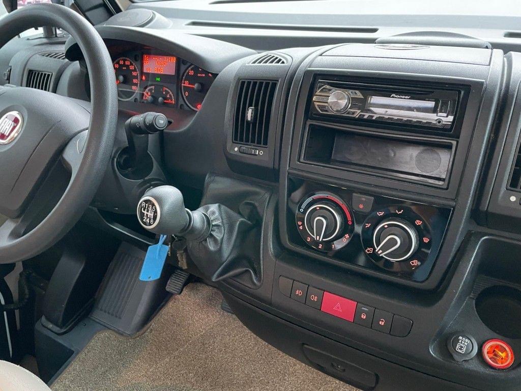 Pilote I069XLC (camping-car) – Image 15