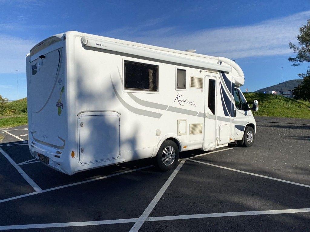 Mclouis Mc 2 Karat Edition avec lit queen (camping-car) – Image 5