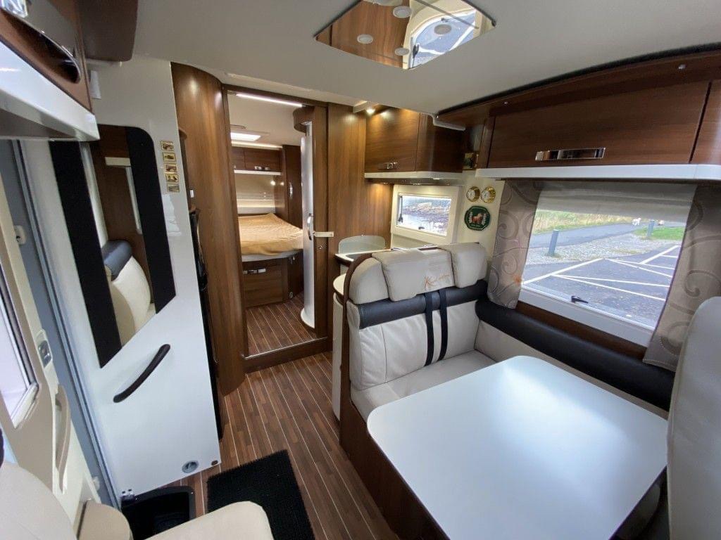 Mclouis Mc 2 Karat Edition avec lit queen (camping-car) – Image 7