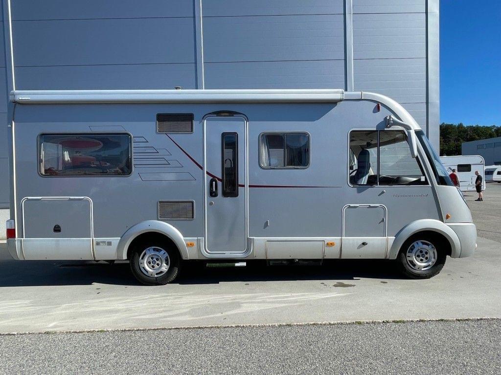 Hymer B 654 SL (camping-car) – Image 2