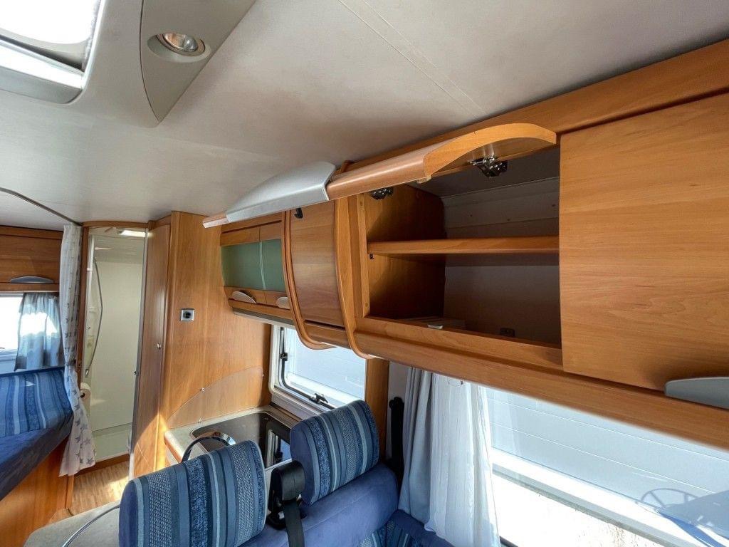 Hymer B 654 SL (camping-car) – Image 14