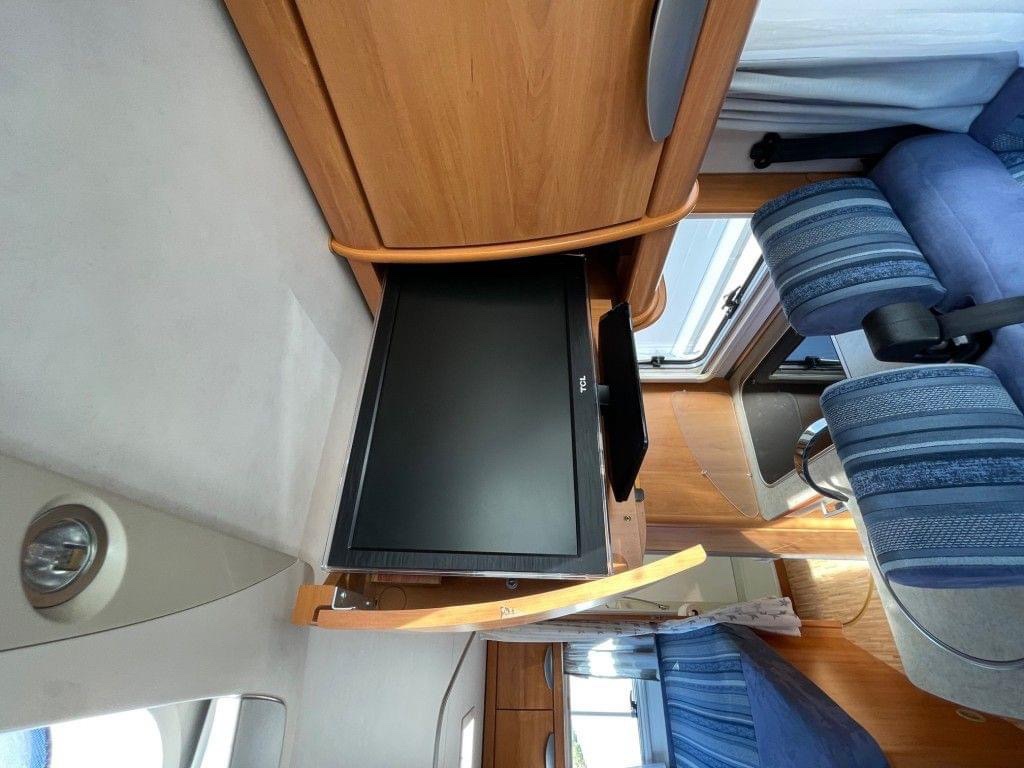 Hymer B 654 SL (camping-car) – Image 15