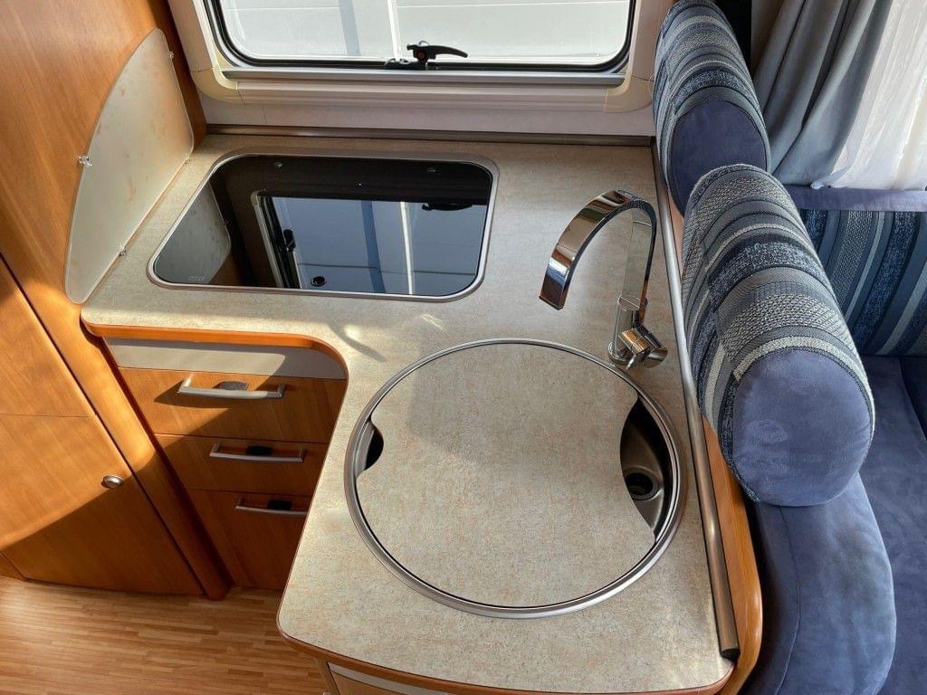 Hymer B 654 SL (camping-car) – Image 17