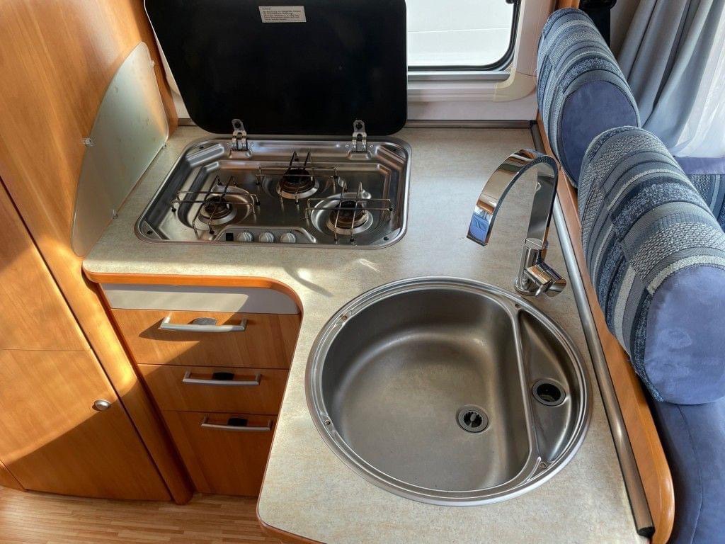 Hymer B 654 SL (camping-car) – Image 18