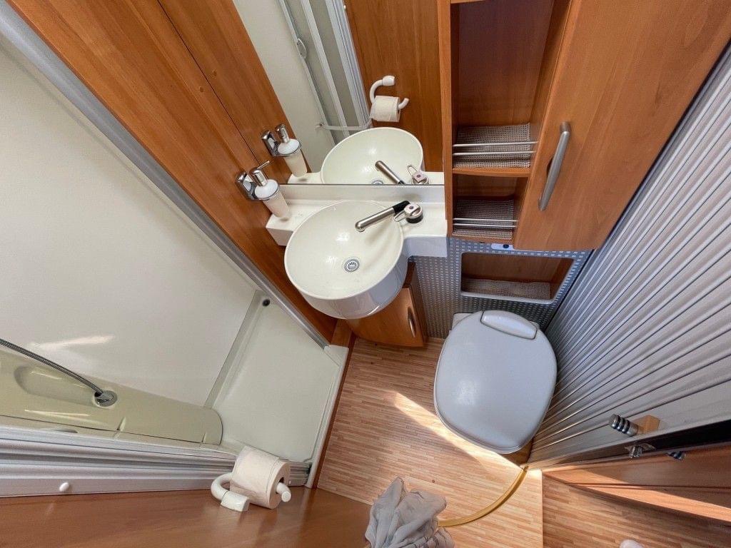 Hymer B 654 SL (camping-car) – Image 26